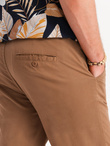 Spodnie męskie chino z ozdobną taśmą w pasie SLIM FIT – brązowe V4 OM-PACP-0118