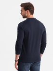 Longsleeve męski z guzikami przy dekolcie - granatowy V3 OM-LSCL-0107