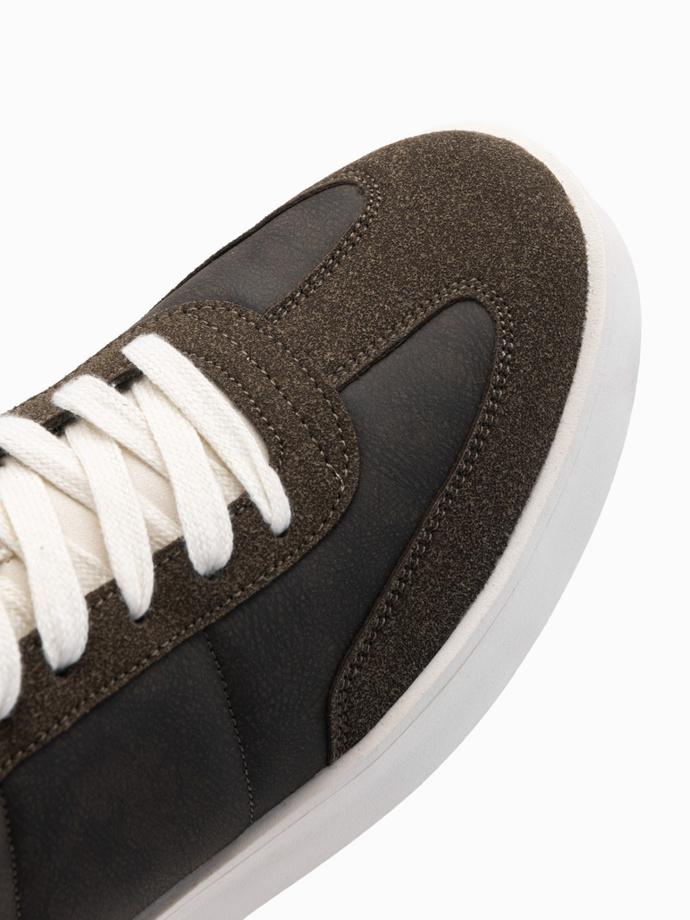 Oldschoolowe sneakersy męskie na grubej podeszwie – ciemnobrązowe V3 OM-FOSL-0170