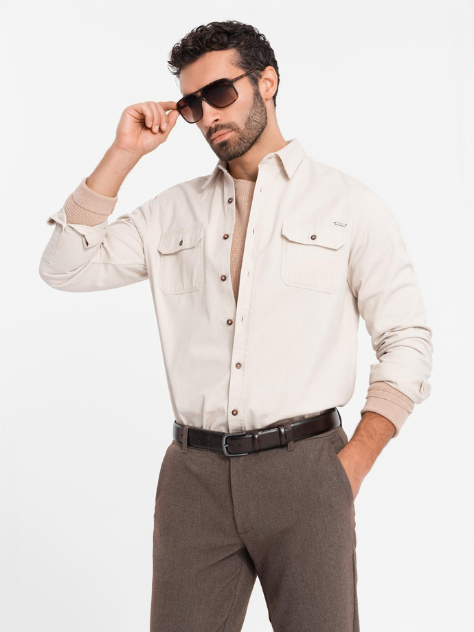 Męska bawełniana koszula REGULAR FIT z kieszeniami zapinanymi na guziki - kremowa V1 OM-SHCS-0146