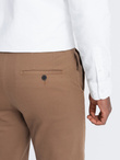 Spodnie męskie chino SLIM FIT z delikatną teksturą - brązowe V2 OM-PACP-0190