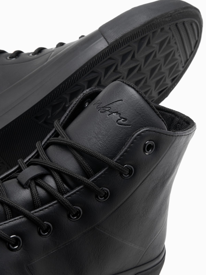 Men's high-top sneakers with rubber toe - black V6 OM-FOSH-0138
