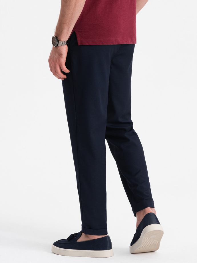 Męskie spodnie chino z gumką w pasie SLIM FIT - granatowe V3 OM-PACP-0157