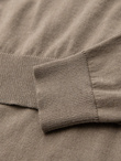 Sweter męski klasyczny z wiskozą BASIC z okrągłym dekoltem – ciemnobeżowy V15 OM-SWBS-0106