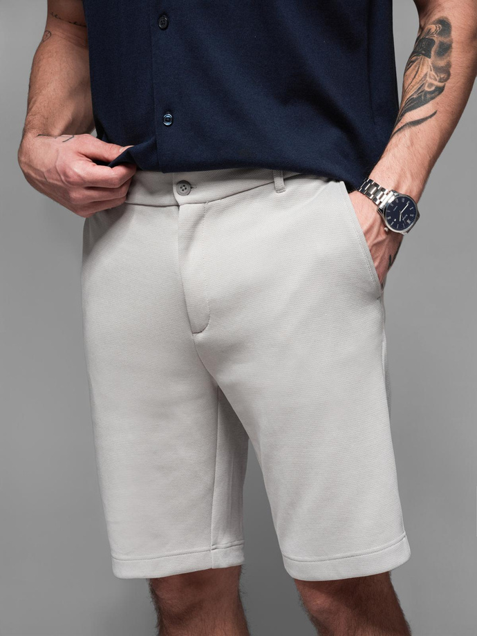Krótkie spodenki męskie SLIM FIT z melanżowej strukturalnej dzianiny – jasnoszare V5 OM-SRCS-0166