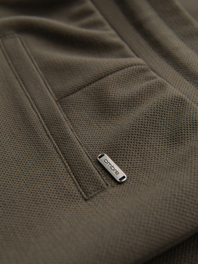 Men's knit shorts with rolled up legs - olive V5 OM-SRCS-0170