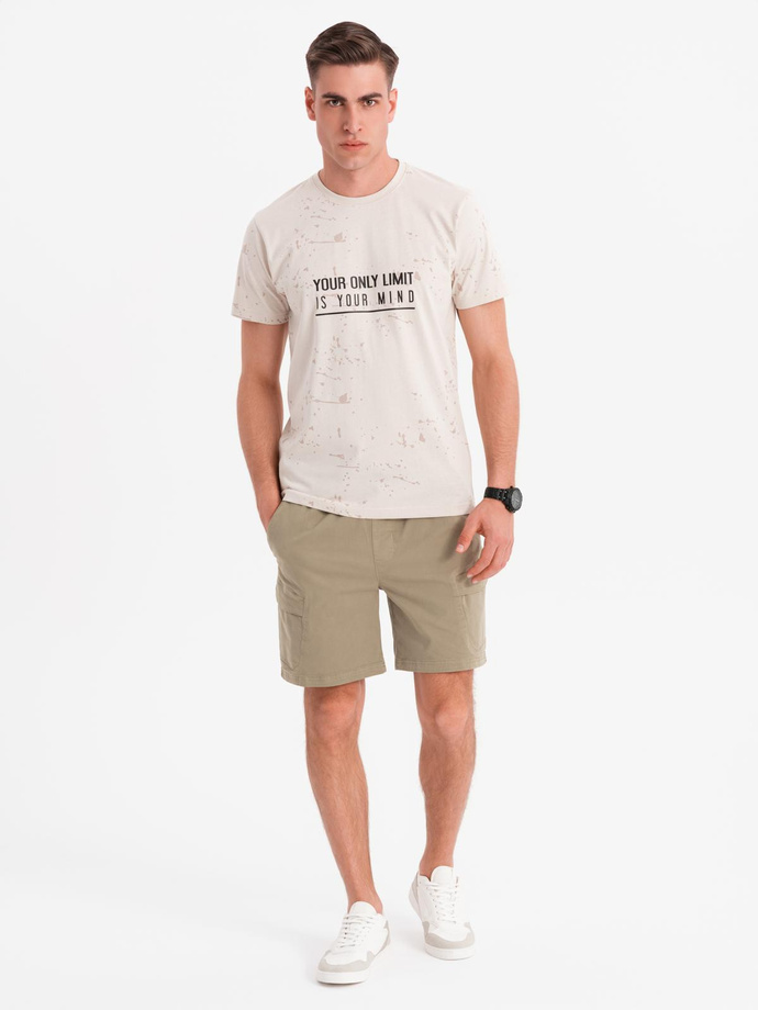 Men's loose-fit shorts with cargo pockets - light olive V3 OM-SRCG-0194