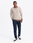 Sweter męski dzianinowy RELAXED FIT we wzory – jasnobrązowy V3 OM-SWSW-0111