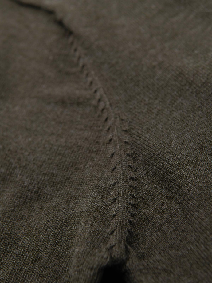 Classic men's sweater with round neckline - black V2 OM-SWBS-0106