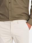 Jednolite spodnie chino męskie SLIM FIT – beżowe V2 OM-PACP-0183