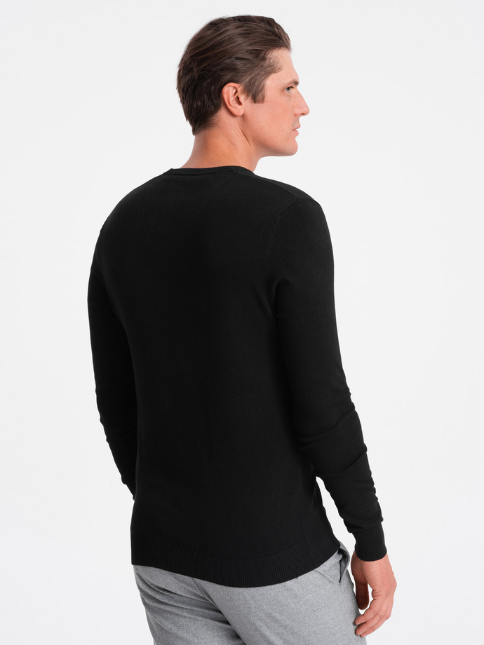 Elegant men's sweater with a v-neck - black V1 OM-SWBS-0107