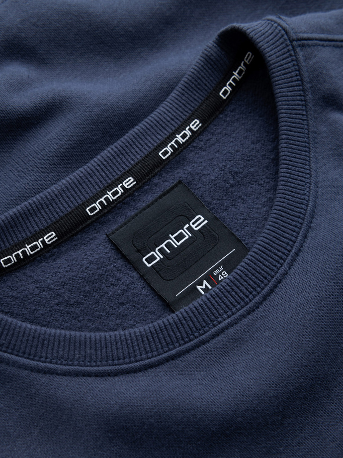 Men's non-stretch sweatshirt with college style patch - navy blue V2 OM-SSNZ-0134