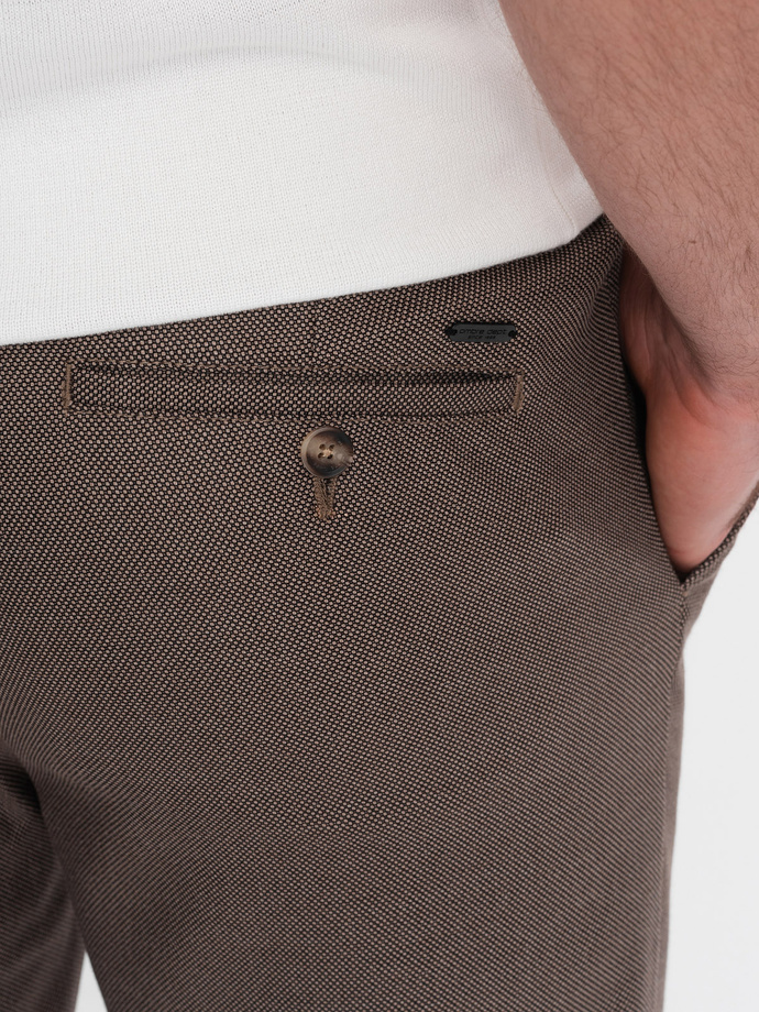 Spodnie męskie klasyczne chino SLIM FIT - ciemnobeżowe V2 OM-PACP-0182
