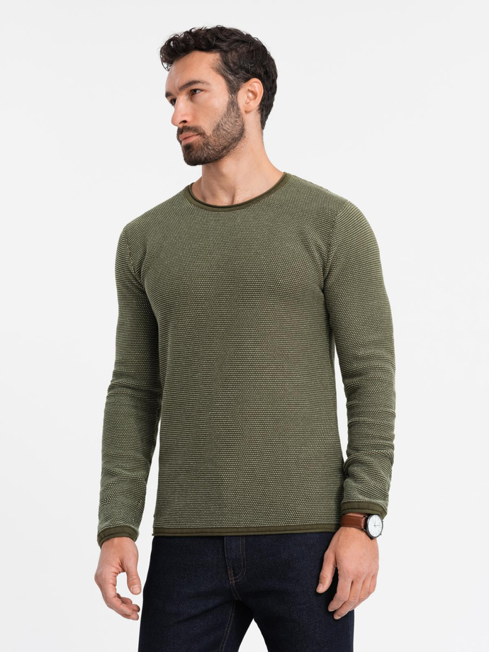 Dzianinowy męski sweter w strukturalne kropki – oliwkowy V2 OM-SWSW-0118 