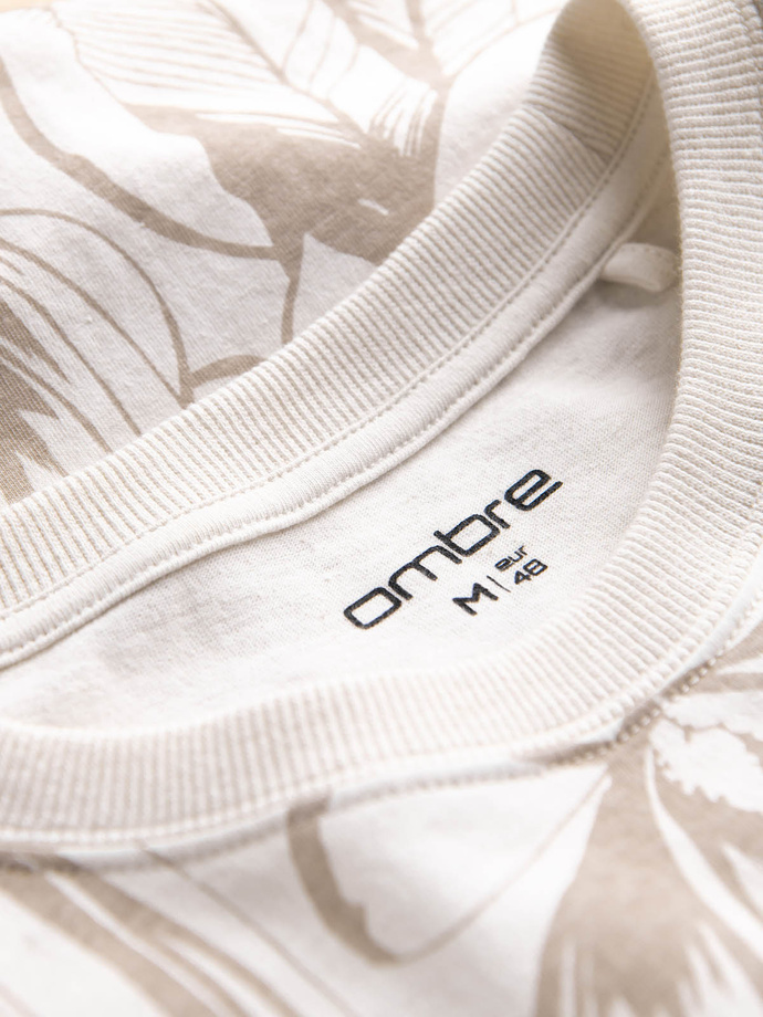 Men's full-print t-shirt in contrasting leaves - light beige V1 OM-TSFP-0180