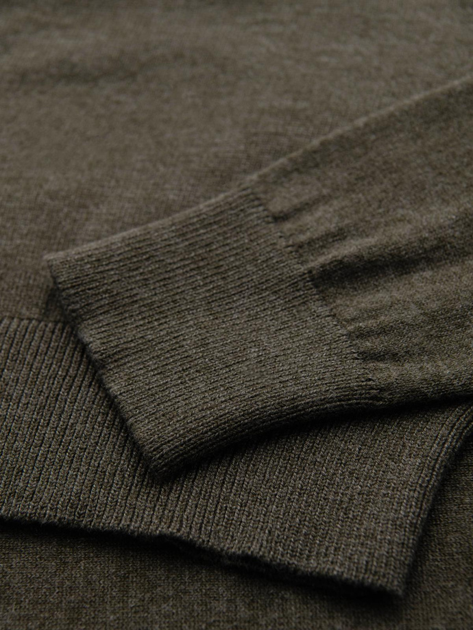 Classic men's sweater with round neckline - black V2 OM-SWBS-0106