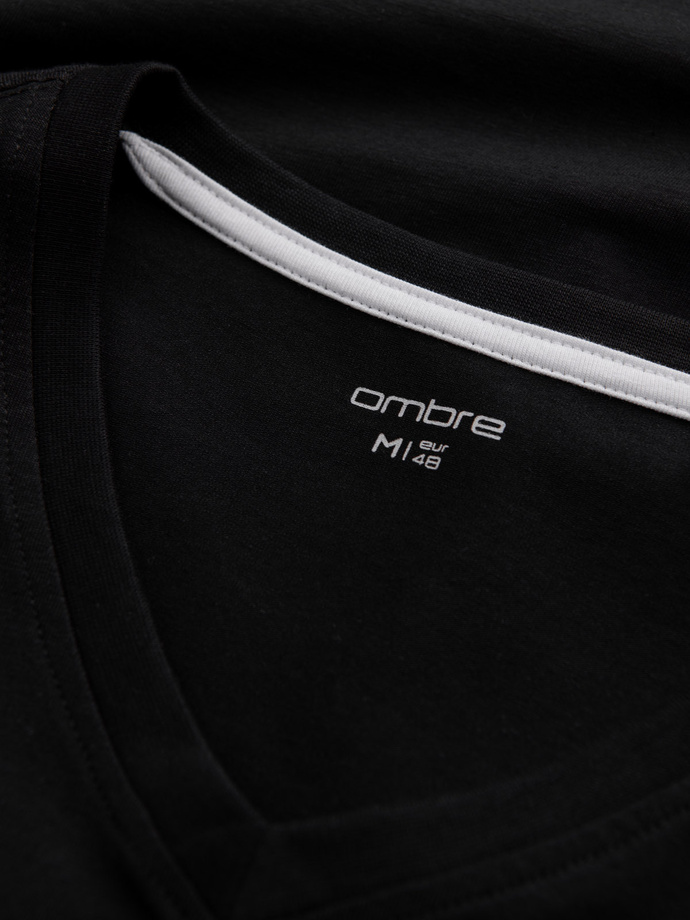 Signature men's elastane longsleeve with a crew neckline - black V3 OM-LSCL-0110