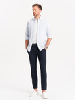 Męskie spodnie chino z ozdobną taśmą w pasie SLIM FIT – granatowe V2 OM-PACP-0118