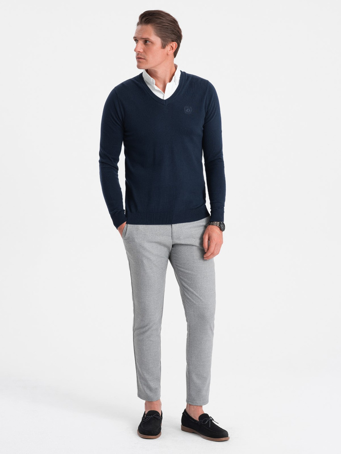 Men's sweater with a "v-neck" neckline with a shirt collar - navy blue V2 OM-SWSW-0102
