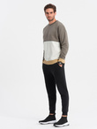 Men's OVERSIZE sweatshirt with contrasting color combination - khaki V7 B1673