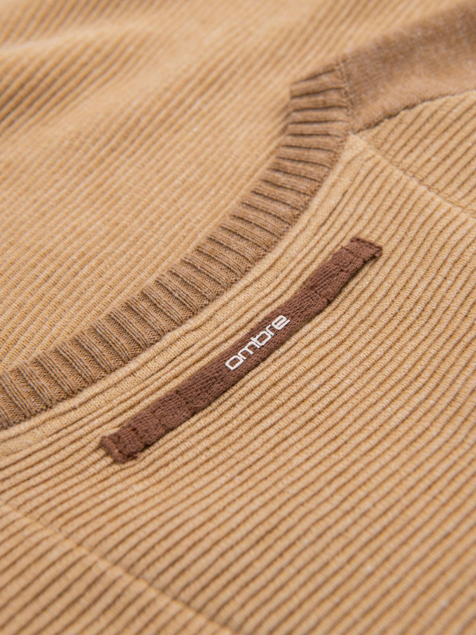 Men's cotton sweater with patch and raglan sleeves - brown V4 OM-SWSW-0121