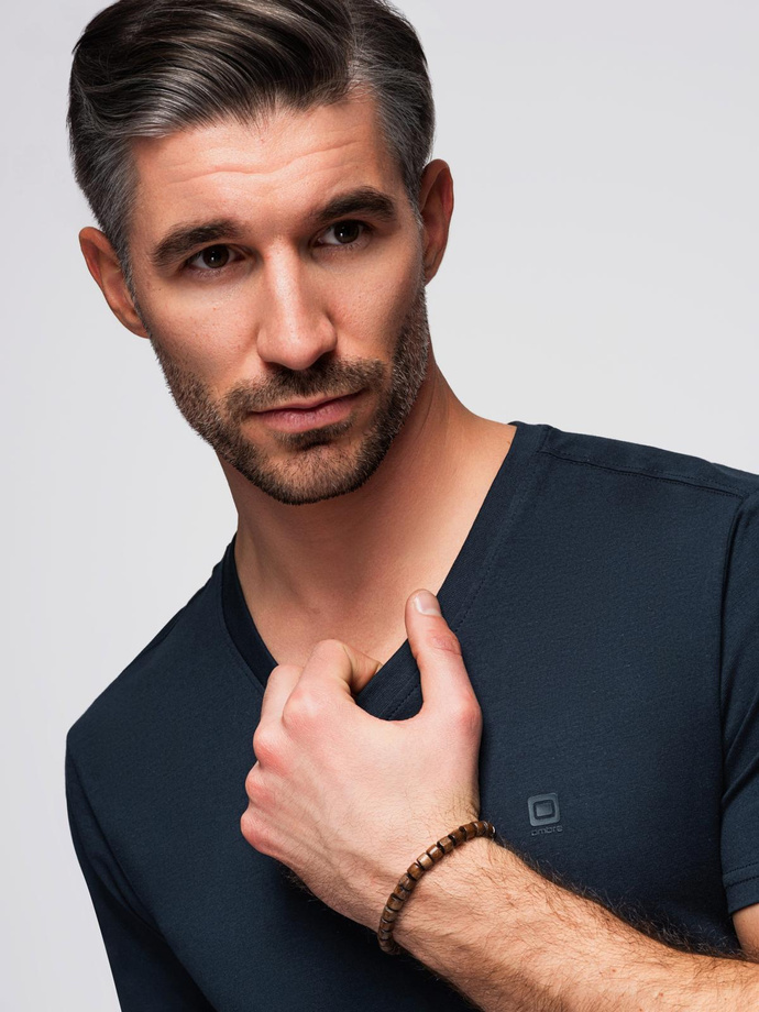 Men's V-NECK T-shirt with elastane - navy blue V2 OM-TSCT-0106