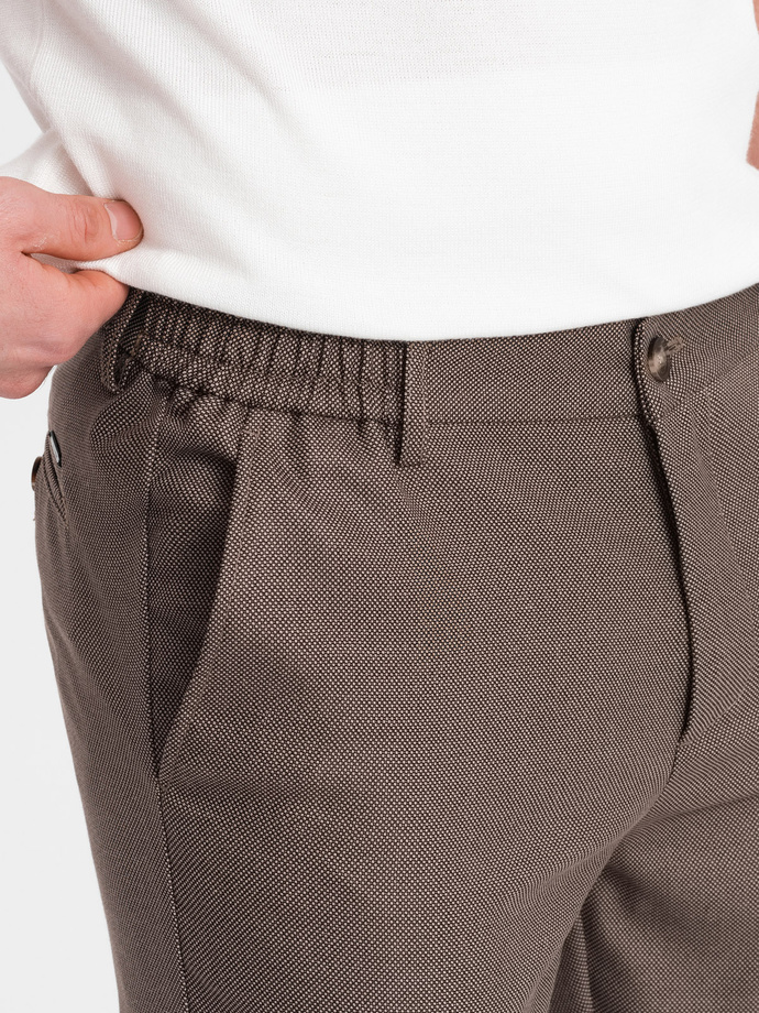 Spodnie męskie klasyczne chino SLIM FIT - ciemnobeżowe V2 OM-PACP-0182