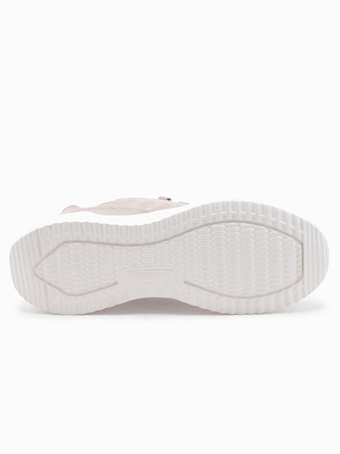 Wsuwane męskie buty sneakersy wykonane z lekkich materiałów - beżowe V3 OM-FOKS-0149