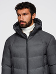 Długa męska pikowana kurtka z kapturem i wysoką stójką – szara V2 OM-JALJ-0264