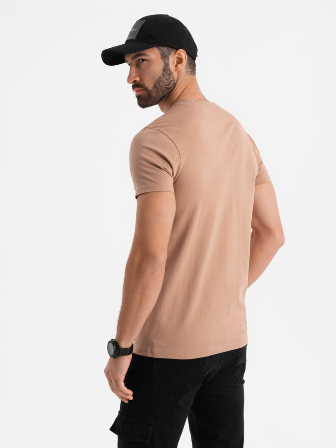 Bawełniany męski t-shirt z nadrukiem na kieszonce – jasnobrązowy V7 OM-TSPT-0154