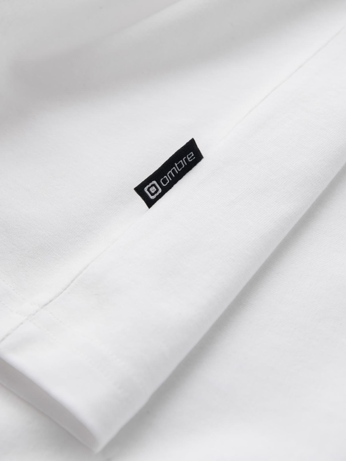 Men's SLIM FIT T-shirt with round neckline and logo - white V1 OM-TSCT-0220