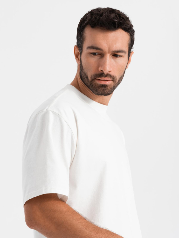Męski bawełniany t-shirt LOOSE FIT z okrągłym dekoltem – kremowy V2 OM-TSBC-0234 