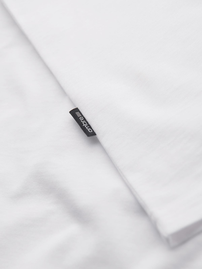 Klasyczna męska bawełniana koszulka z dekoltem w serek BASIC – biała V4 OM-TSBS-0237