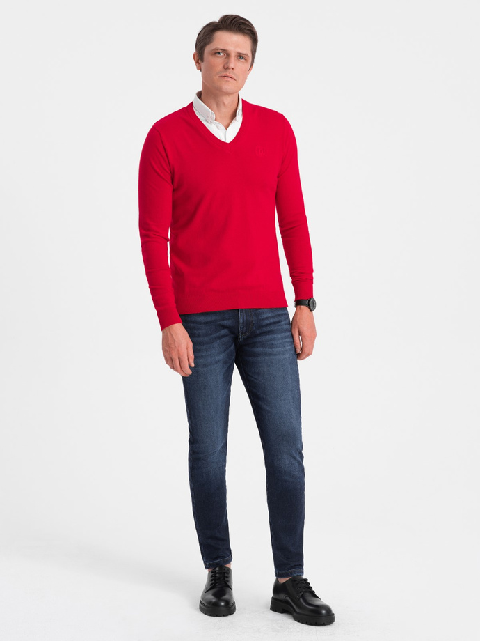 Men's sweater with a "v-neck" neckline with a shirt collar - red V4 OM-SWSW-0102