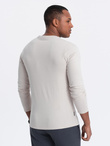 Męski longsleeve z guzikami przy dekolcie - jasnobeżowy V6 OM-LSCL-0107