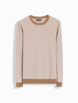 Sweter męski dzianinowy RELAXED FIT we wzory – jasnobrązowy V3 OM-SWSW-0111