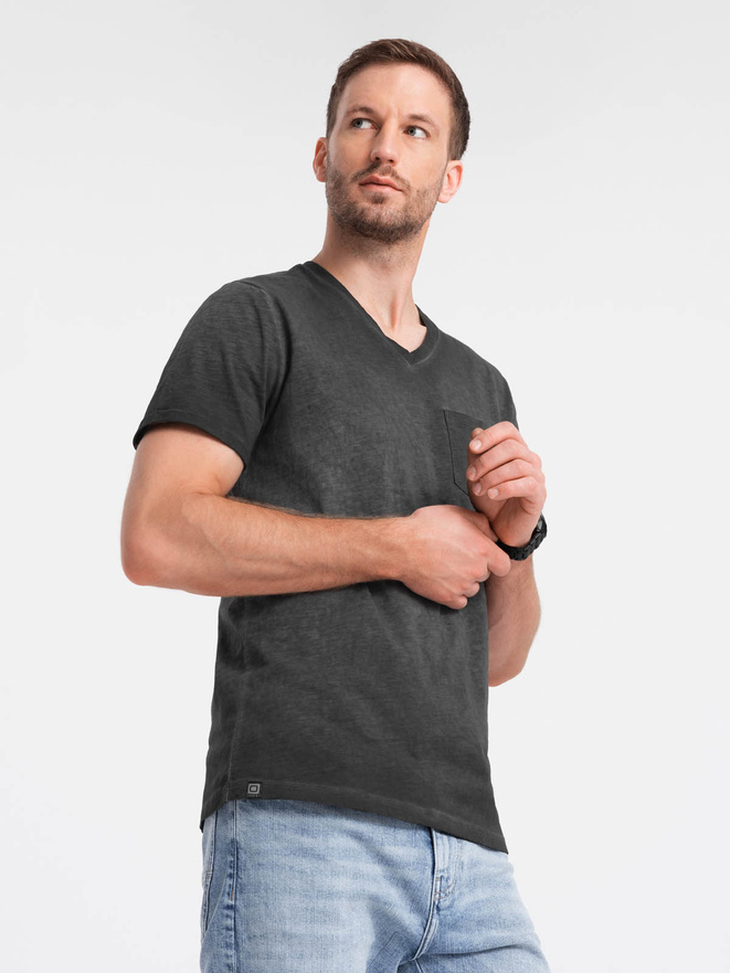 Męski t-shirt V-neck o pręgowanej strukturze z kieszonką – czarny V6 OM-TSCT-22SS-002