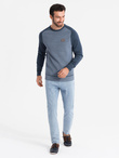 Cotton men's sweater with patch and raglan sleeves - navy blue V1 OM-SWSW-0121