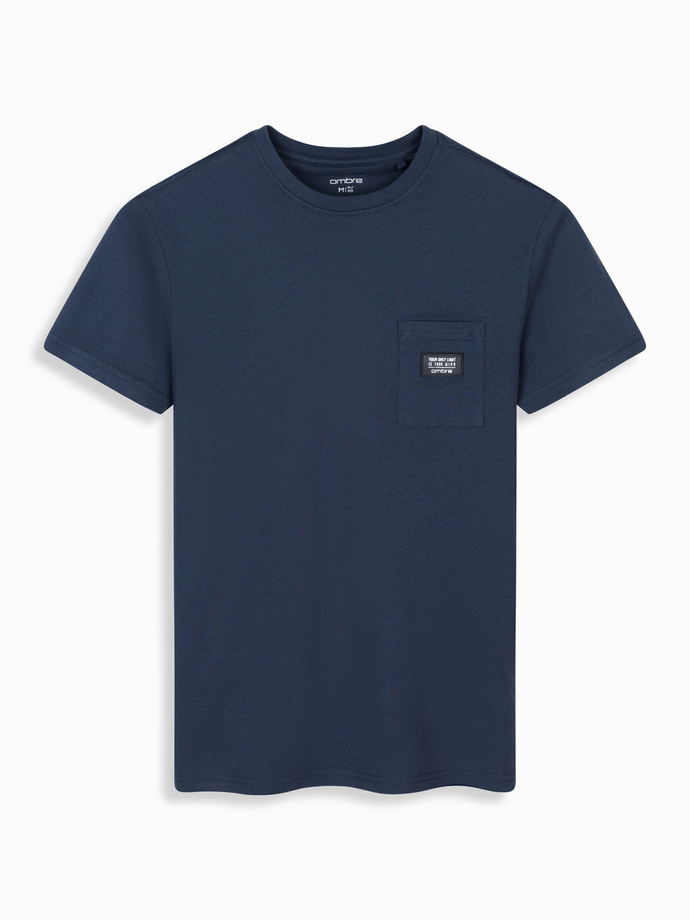Casualowy t-shirt męski z naszywką na kieszeni – granatowy V10 OM-TSCT-0109