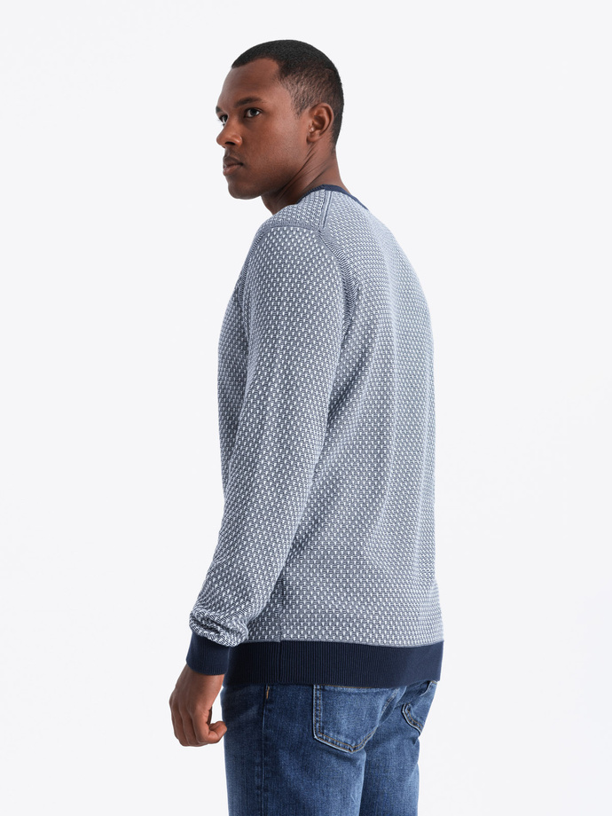Dzianinowy sweter męski RELAXED FIT we wzory – granatowy V1 OM-SWSW-0111