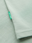 Bawełniany t-shirt męski z zieloną naszywką na piersi – miętowy V4 OM-TSCT-0151