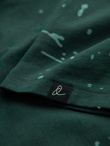 Men's printed t-shirt with round neckline - green V3 OM-TSFP-0187