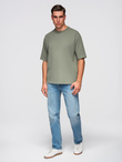 Męski t-shirt bawełniany LOOSE FIT z okrągłym dekoltem – khaki V8 OM-TSBC-0234