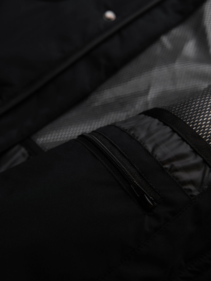 Zimowa kurtka męska z odpinanym kapturem z wodoodpornego materiału  - czarna V3 OM-JAHP-0306