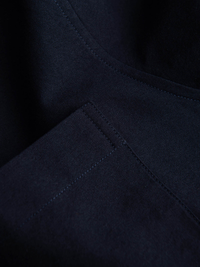 Bawełniana koszula męska typu Oxford z kieszonką REGULAR – granatowa V5 OM-SHOS-0108