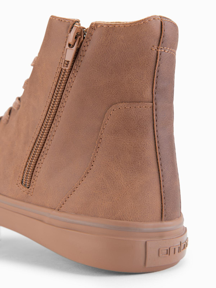 Men's high-top sneakers with matte texture and embossed logo - light brown V3 OM-FOTH-0185