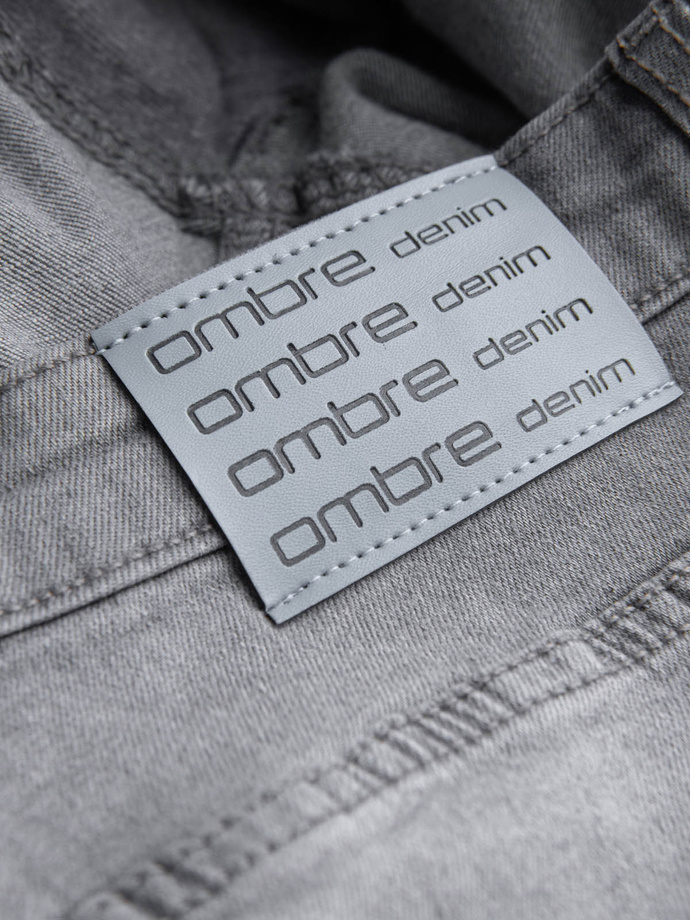 Krótkie męskie spodenki jeansowe z delikatnym washem – szare V2 OM-SRDS-0145