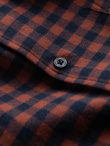 Koszula męska flanelowa w kratę - granatowo-ceglasta V6 OM-SHCS-0150