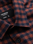 Koszula męska flanelowa w kratę - granatowo-ceglasta V6 OM-SHCS-0150