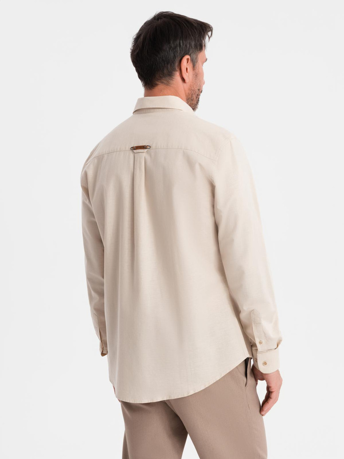 Koszula męska lniana z klasycznym kołnierzykiem i kieszeniami REGULAR FIT – kremowa V3 OM-SHCS-0134